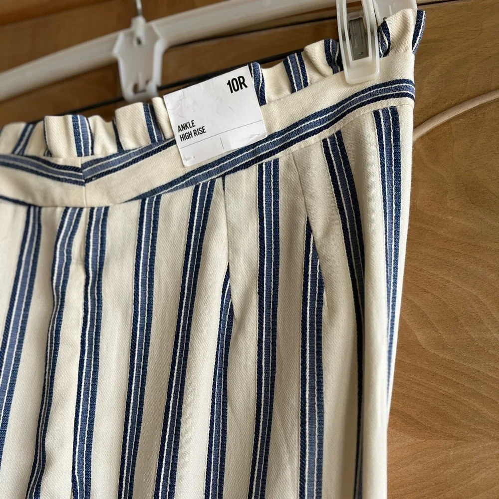 Express NEW ankle, high rise, “paperbag”ruffled waist, 10R pant - Picture 15 of 15